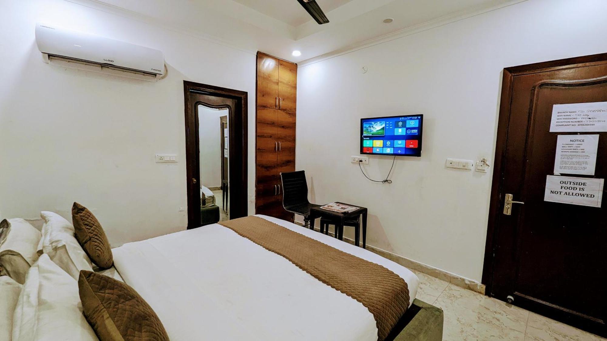 Hotel Moon Taj Near Yashobhoomi Convention Centre Delhi  Dış mekan fotoğraf